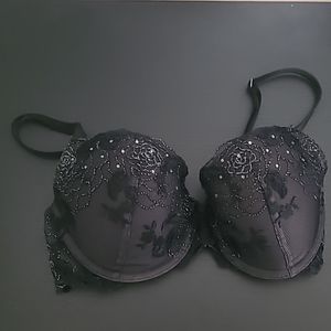 Victorias Secret 32D